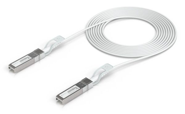 Ubiquiti Direct attach cable with auto